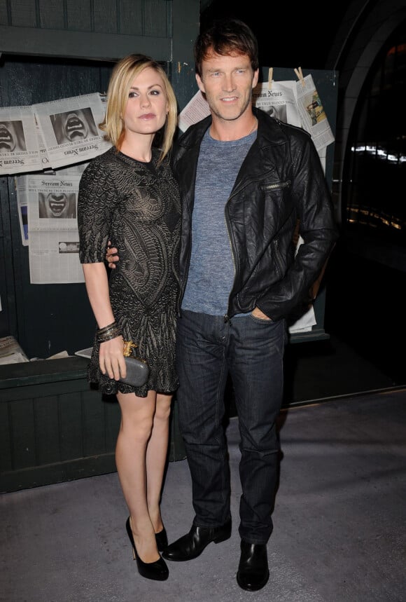 Anna Paquin et Stephen Moyer lors de la soirée Scream 2010 des Spike TV Awards le 16 octobre 2010 à Los Angeles
