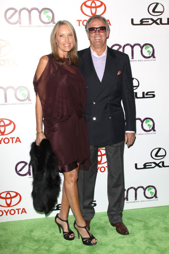 Peter Fonda et Parky DeVogelaere aux 20ème Annual Environmental Media Awards le 16 octobre 2010