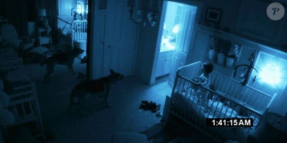 Des images de Paranormal Activity 2.