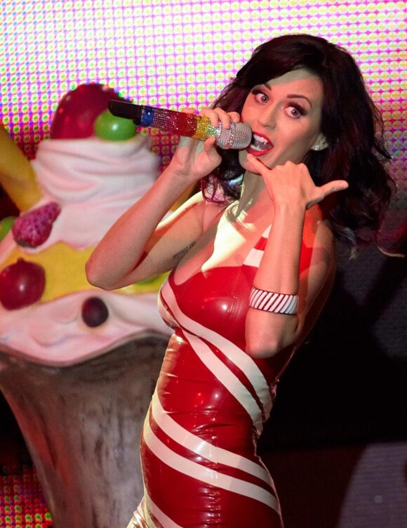 Katy Perry fait partie des performers qui se produiront sur la scène des MTV European Music Awards, à Madrid, le 7 novembre 2010.