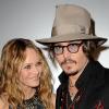 En déclarant que "sa vie est devenue réelle lorsqu'il a rencontré Vanessa Paradis", Johnny Depp montre tout l'amour qu'il porte à la chanteuse française.