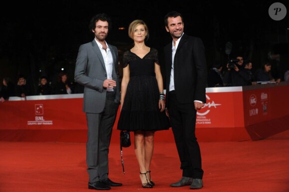Romain Duris, Marina Foïs et Eric Lartigau durant le tapis rouge pour l'avant-première du film L'homme qui voulait  vivre sa vie lors du 5e Festival International du Film de Rome le 4  novembre 2010