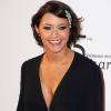 La très jolie Emma de Caunes devient lesbienne le temps d'un téléfilm pour France 2.
