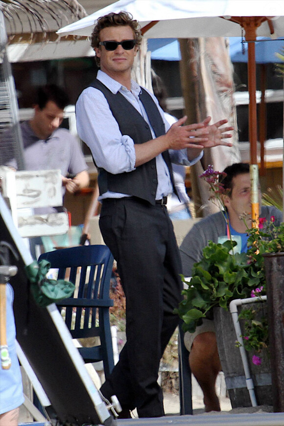 Simon Baker sur le tournage de la série The Mentalist (1er novembre 2010 à Los Angeles)