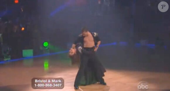 Bristol Palin et Mark Ballas dansent un Paso Doble dans Dancing with the stars
