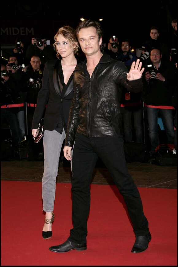 David Hallyday et Laura Smet, cérémonie des NRJ Music Awards, à Cannes, le 23 janvier 2010
