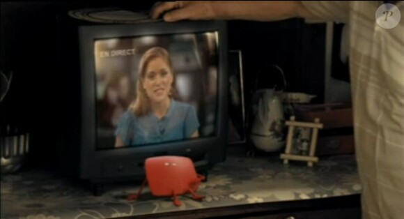 Spot de pub pour le passage au tout numérique en 2011.