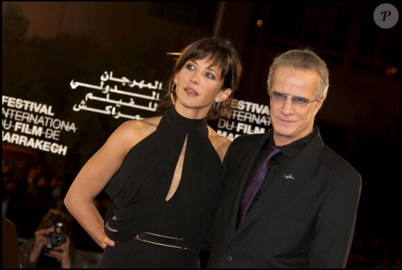 La 10e édition du Festival International du Film de Marrakech (FIFM) s'est ouverte avec magnificence vendredi 3 décembre 2010. Les couples ont notamment été éblouissants, à l'image de Sophie Marceau et Christophe Lambert.