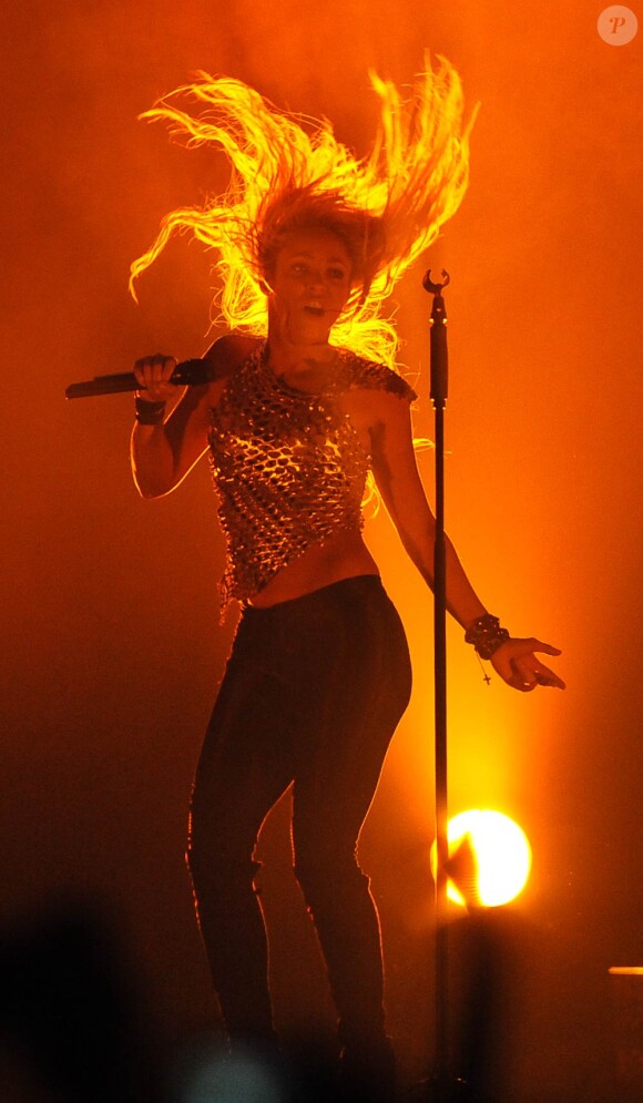 Shakira en concert à Paris-Bercy, le 6 décembre 2010.