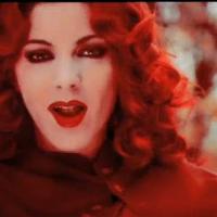 Kamel Ouali : Découvrez le premier clip de sa comédie musicale Dracula !