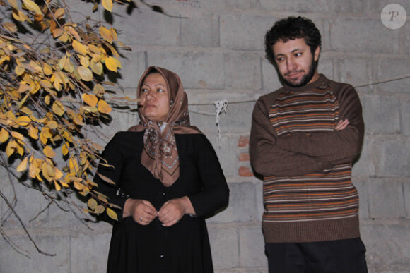 Sakineh et son fils Sajjad, à leur domicile, les 4 et 5 décembre 2010.