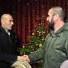 Zinedine Zidane et Eric Cantona participent au tournoi caritatif de Beach Soccer à Monaco le 11 décembre 2010