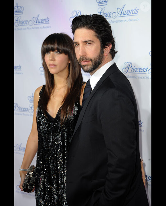 David Schwimmer et sa femme Zoe Buckman posent lors de la soirée des Princess Grace Awards à New York en novembre 2010