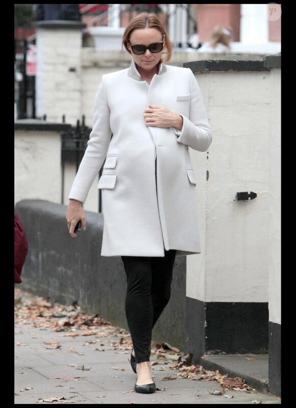 Stella McCartney a donné naissance à son cinquième enfant, une petite fille prénomée Reiley, le 23 novembre 2010.