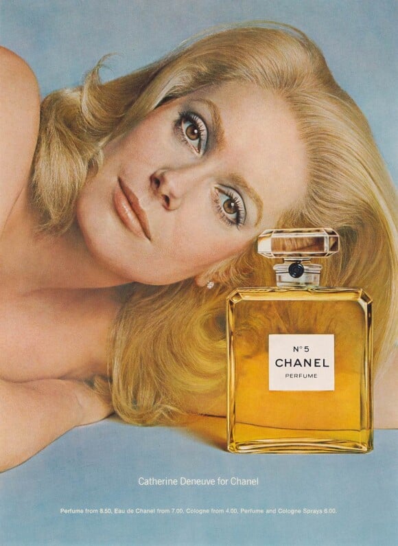 Catherine Deneuve pour la campagne Chanel N°5. 1973