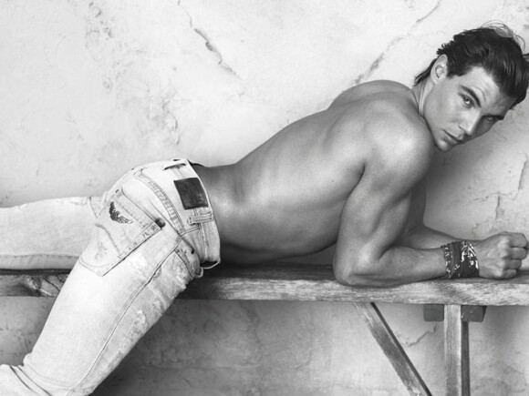 Rafael Nadal pour la campagne Armani Jeans printemps/été 2011