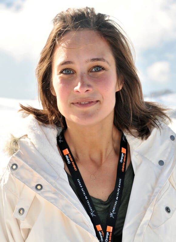 Julie de Bona lors du festival de l'Alpe d'Huez le 19 janvier 2011