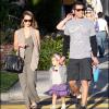 Jessica Alba et Cash Warren lors d'une promenade sous le soleil de Los Angeles