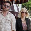 Tori Spelling et Dean McDermott se promènent à Beverly Hills le 21 janvier 2011