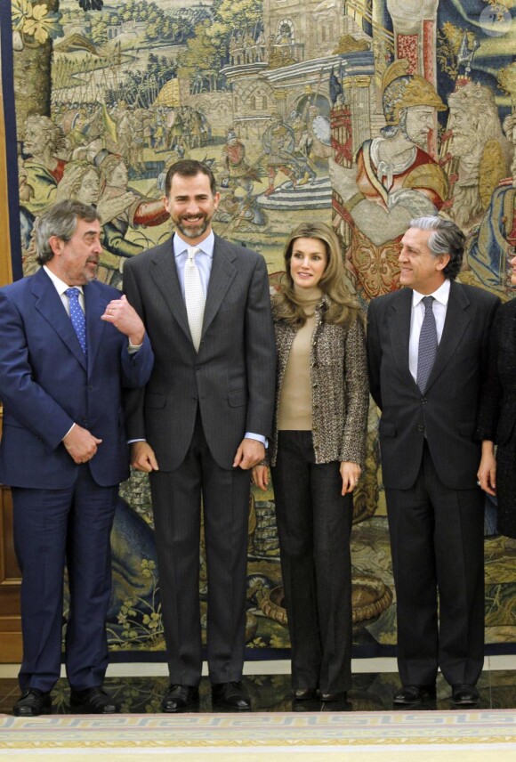Letizia et Felipe d'Espagne en audience officielle au palais Zarzuela à Madrid, le 27 janvier 2011.
