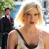 Tori Spelling et son mari Dean McDermott animent un mariage à Los Angeles, lundi 24 janvier, dans le cadre de leur reality-show, Tori and Dean : Weddings.