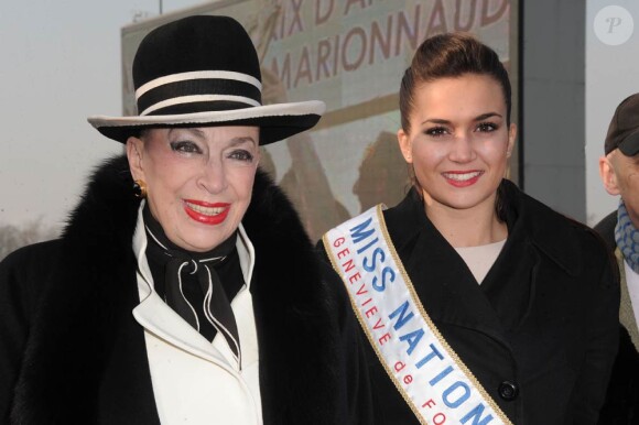 Geneviève de Fontenay et Barbara Morel lors du 90e Prix d'Amérique Marionnaud à Vincennes le 30 janvier 2011