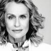 Lauren Hutton, nouvelle égérie de la marque de bijoux Alexi Bittar.