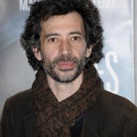 Eric Elmosnino alias 'Gainsbourg' : en tournage chez les francs-maçons !