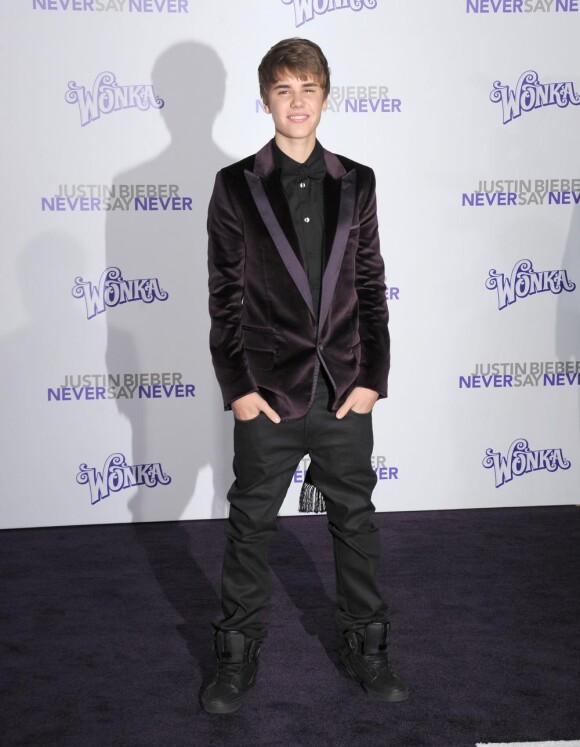 Justin Bieber à la première de son biopic, Never Say Never, au Nokia Theatre à Los Angeles, le 8 février 2011