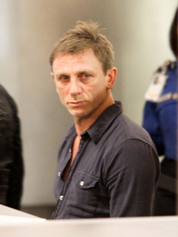 Daniel Craig, aéroport de Los Angeles, le 12 février 2011