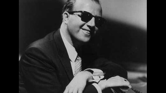 L'immense pianiste de jazz George Shearing est décédé...