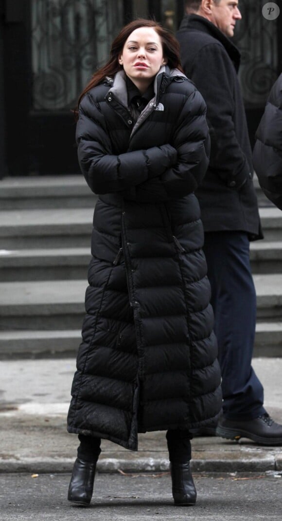 Rose McGowan sur le tournage de New York Unité Spéciale à New York, le 14 février 2011.