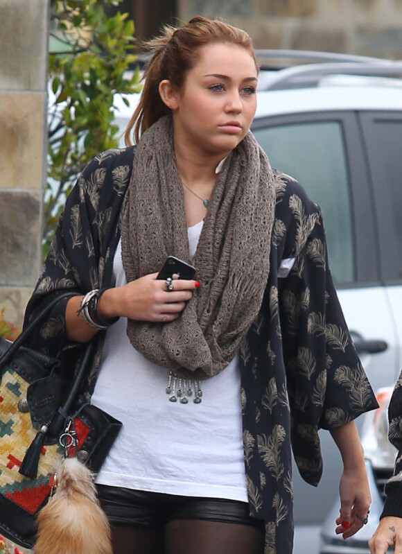 Miley Cyrus et sa mère Tish à Los Angeles le 15 février 2011