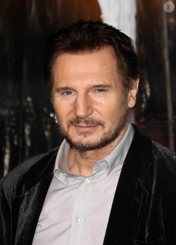 Liam Neeson à l'occasion de l'avant-première hollywoodienne de Sans Identité, qui s'est tenue dans l'enceinte du Regency Village Theatre de Westwood, à Los Angeles, le 16 février 2011.