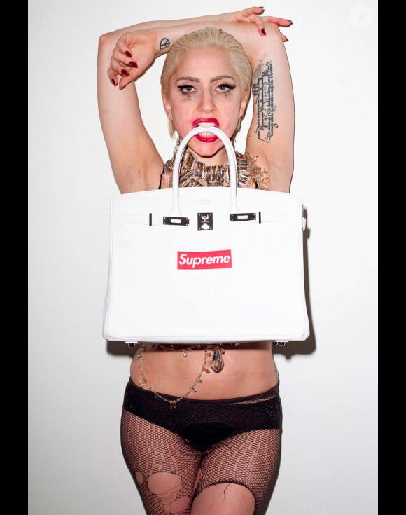 Lady Gaga par Terry Richardson pour la marque Supreme, février 2011