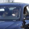 Lindsay Lohan en voiture à Santa Monica avec sa mère Dina, sa soeur Ali et son frère Michael Jr., le 22 février 2011
