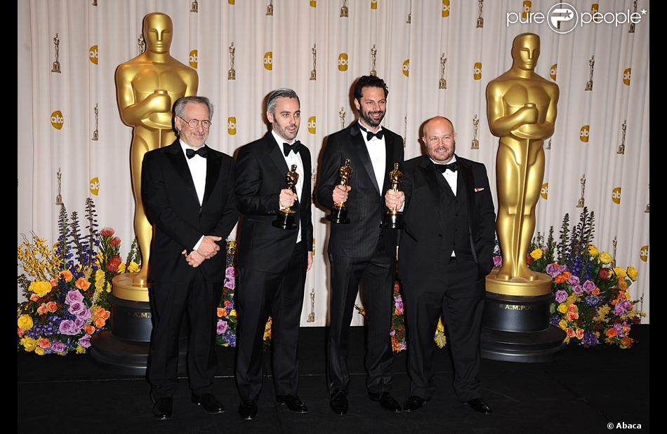 Le D Un Roi Film Oscarisé En 2011 Steven Spielberg avec les gagnants de l'OScar du meilleur film (Le