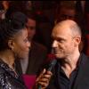 Gaëtan Roussel répond aux questions de l'animatrice Aline Afanoukoé, lors de la seconde moitié des Victoires de la Musique 2011, mardi 1er mars sur France 2.