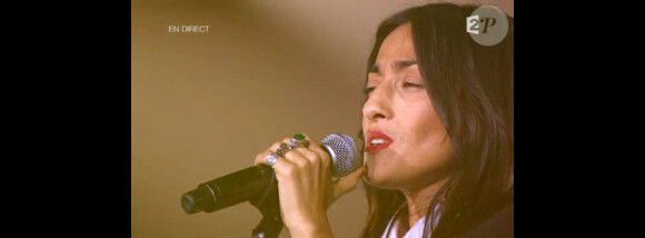 Hindi Zahra interprète le titre Beautiful Tango, lors de la seconde moitié des Victoires de la Musique 2011, mardi 1er mars sur France 2.