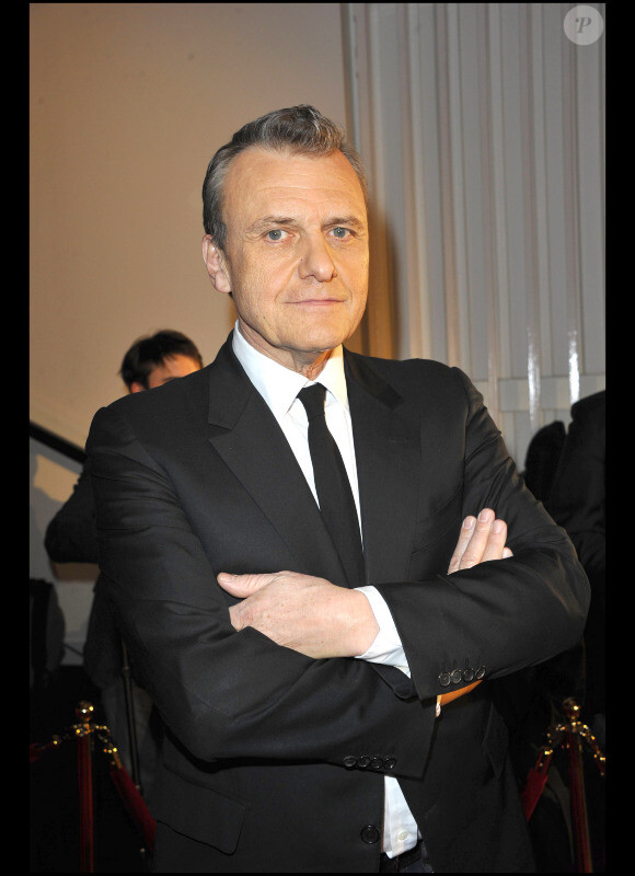 Jean-Charles de Castelbajac arrive au Palais des Congrès de Paris pour les Victoires de la Musique 2011, mardi 1er mars.