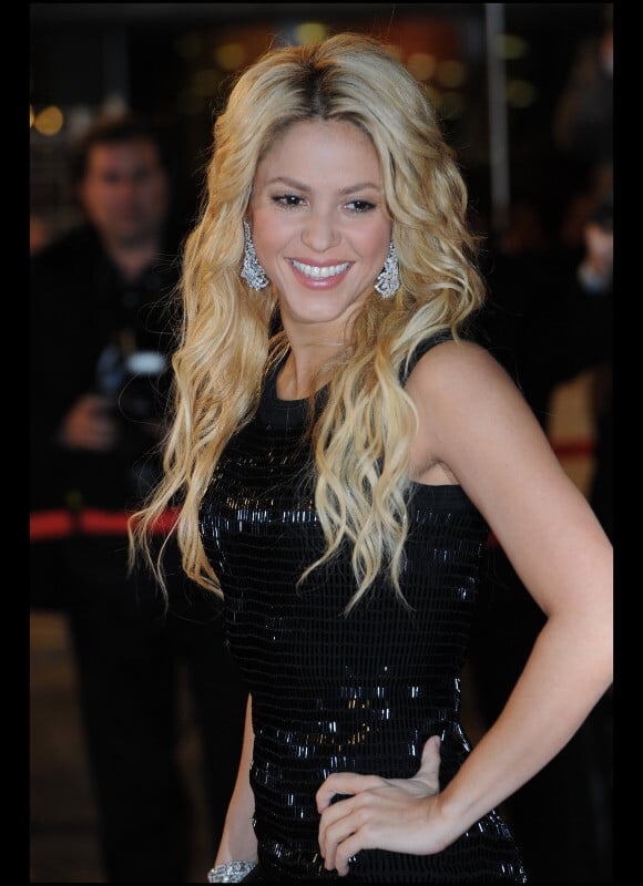 Shakira lors des NMA le 22 janvier 2011