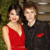 Selena Gomez et Justin Bieber, lors de la cérémonie des pré-Oscars à Los Angeles, dimanche 27 février 2011.