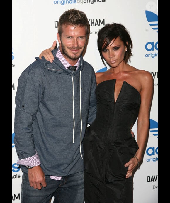 David et Victoria Beckham posent lors d'une soirée à Los Angeles en septembre 2009