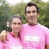 Adeline Blondieau et son fiancé Laurent courent contre le cancer du sein, en octobre 2009.
