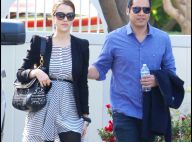 Jessica Alba enceinte et radieuse, s'accorde une pause amoureuse...