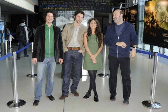Clément Sibony, Raphaël Personnaz, Géraldine Nakache et Cédric Klapisch à l'occasion de la première journée du "Printemps du Cinéma", à l'UGC de la Défense, à Paris, le 20 mars 2011.
