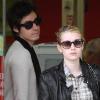 La ravissante Emma Roberts en séance shopping avec son boyfriend, à Los Angeles, le 19 mars 2011.