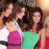 Les Miss Chloé Mortaud, Miss France Laury Thilleman, Malika Ménard, Alexandra Rosenfeld et Sylvie Tellier ont fait sensation à la première du film Les Yeux de sa mère le 22 mars 2011 à Paris