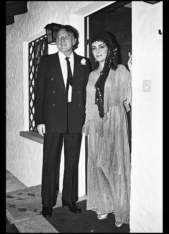 Elizabeth Taylor et Richard Burton en 1976