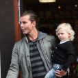 Gwen Stefani, son mari Gavin Rossdale et leurs fils Kingston et Zuma, en virée à Los Angeles le 26 mars 2011